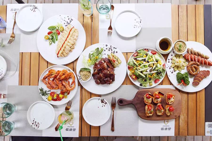 兰州不得不去的花园餐吧,兰州啤酒花园餐吧