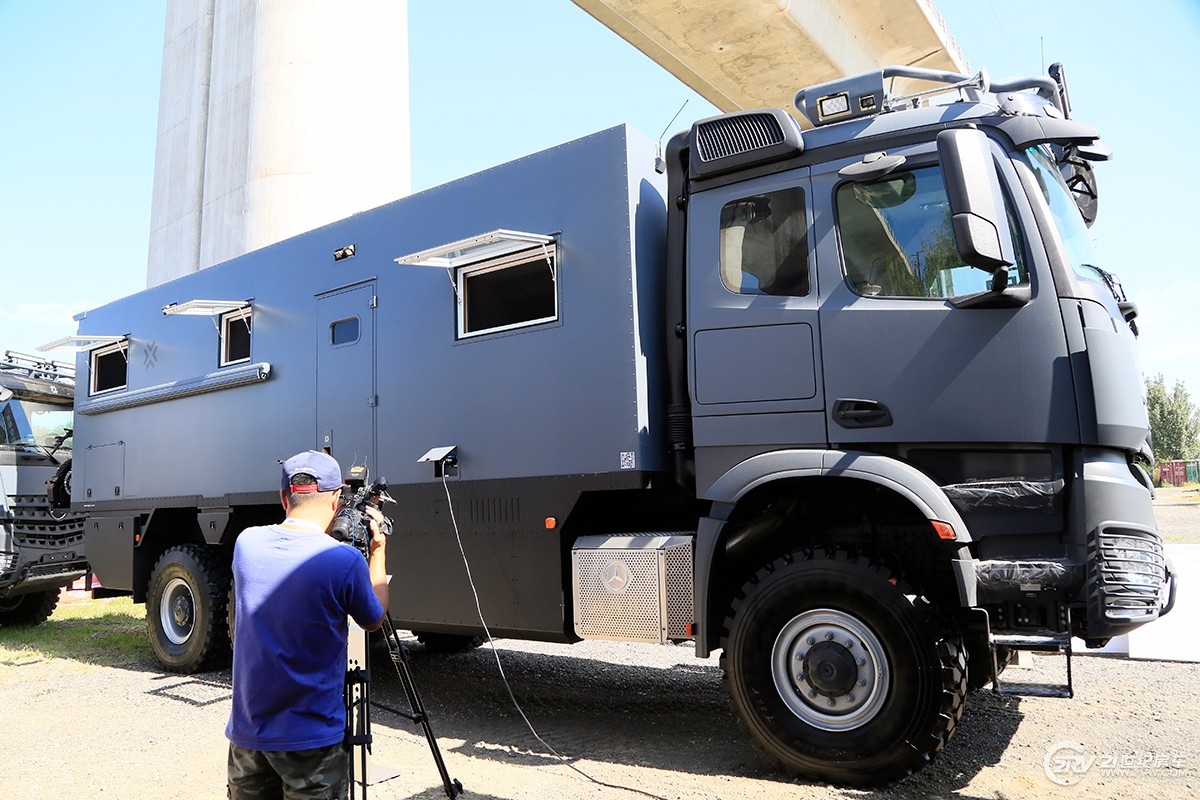 诺马迪森房车100万以内,1300万诺马迪森越野房车旅游