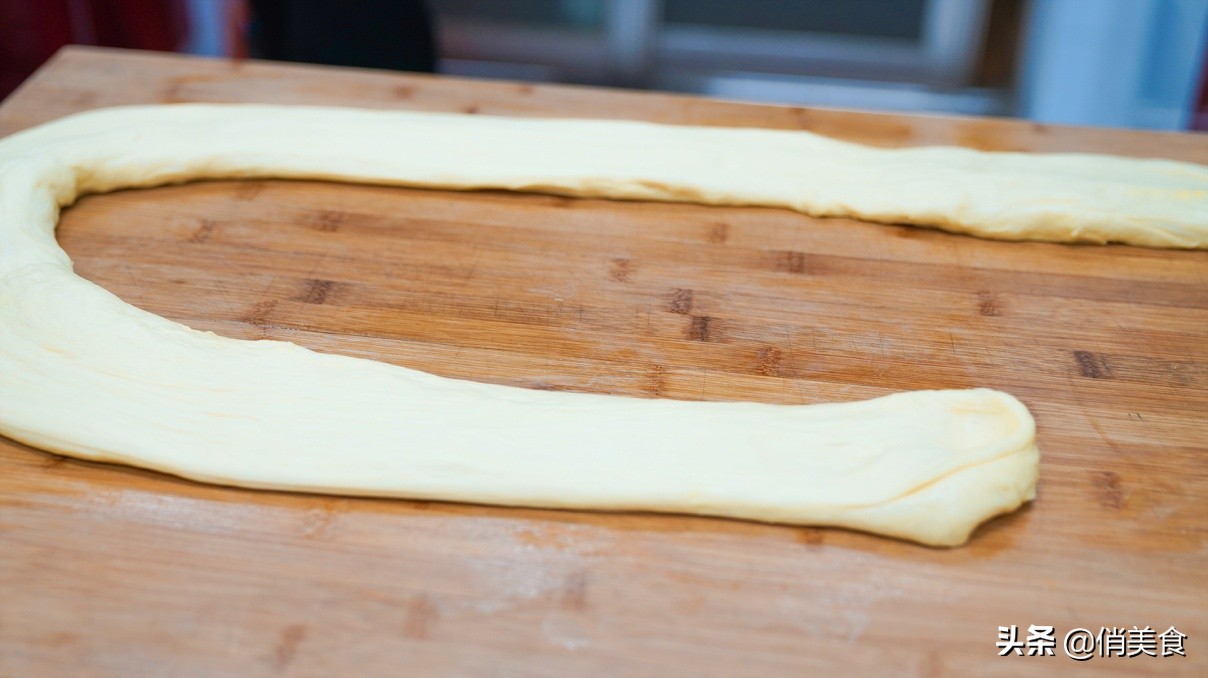 炸油条放鸡蛋好还是不放鸡蛋好,炸油条只放酵母泡打粉鸡蛋可以吗