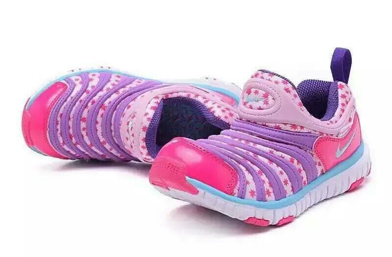 别再给孩子穿这三类鞋,什么鞋适合孩子日常穿