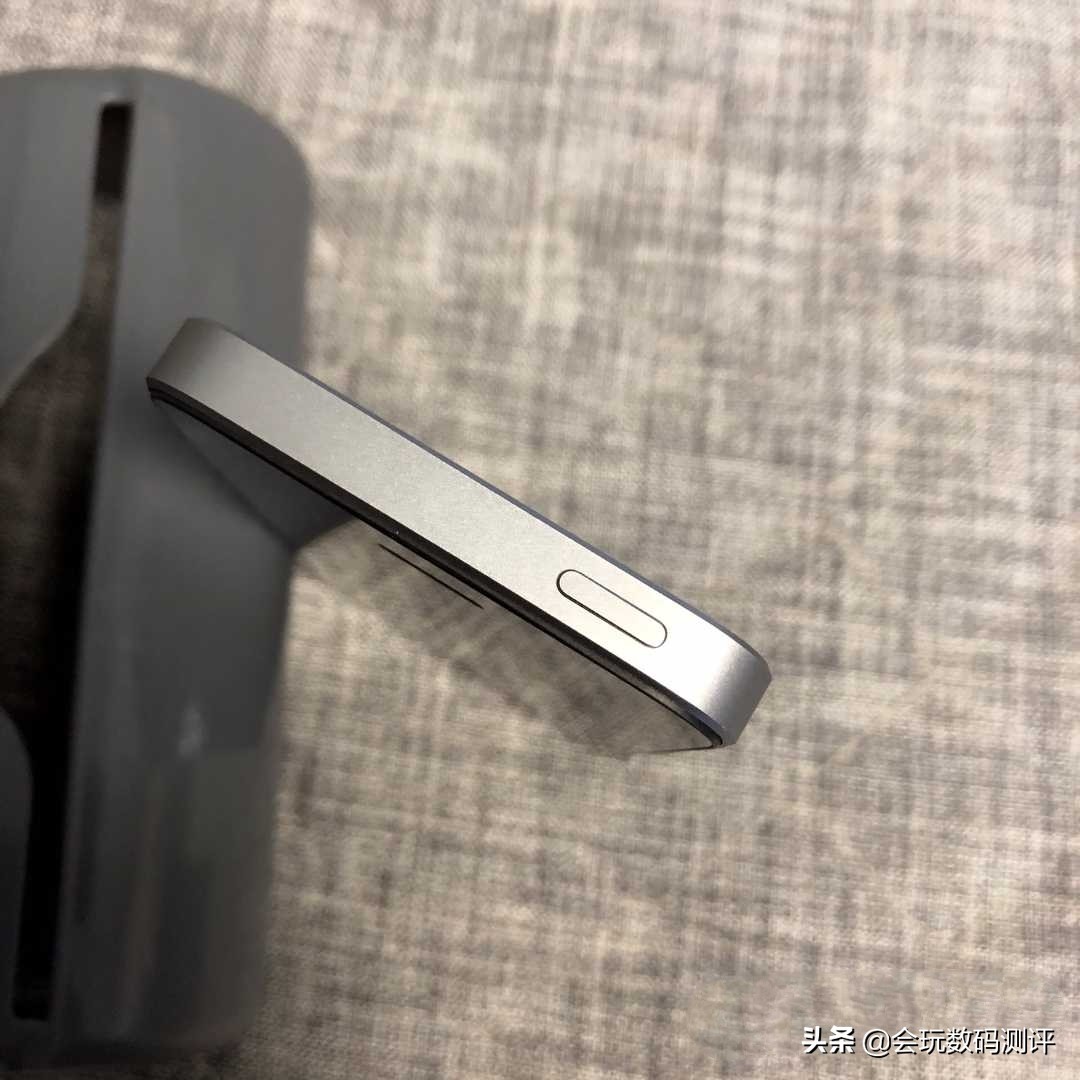 16年iphone多少钱,16年的iphone