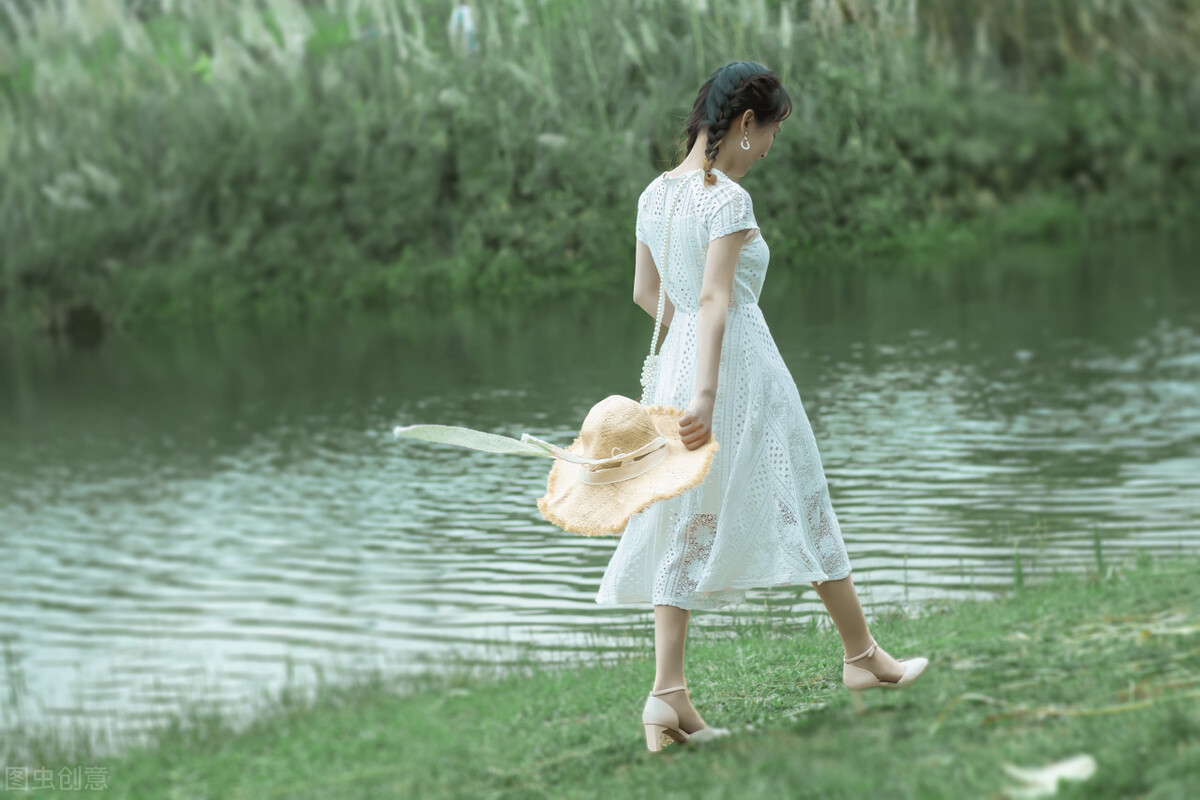 人生的成功不是靠运气而是靠勇气,只有努力的人才能享受成功的喜悦