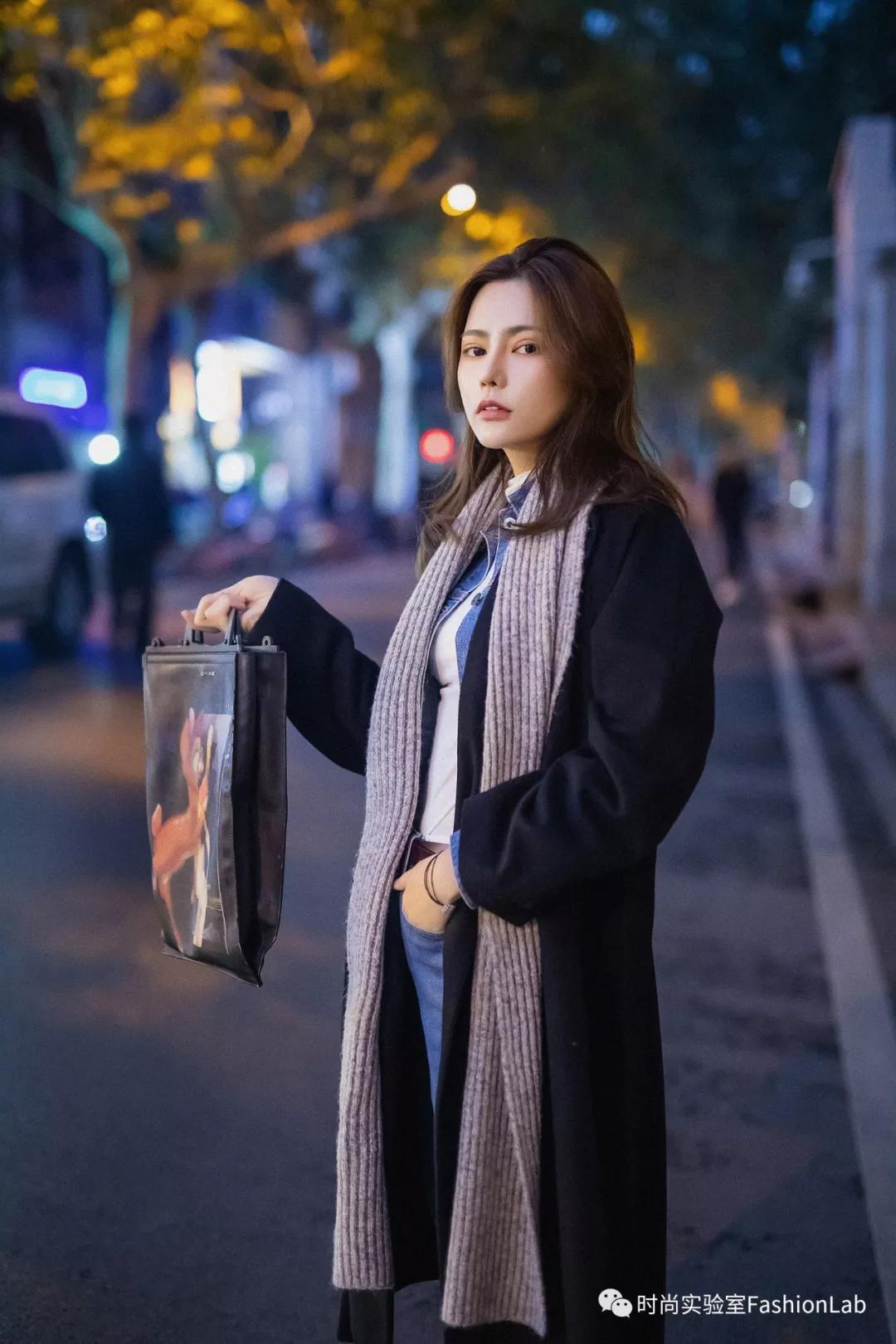 冬天下身穿暖和还是上身穿暖和,冬天想穿的很薄也保暖怎么穿