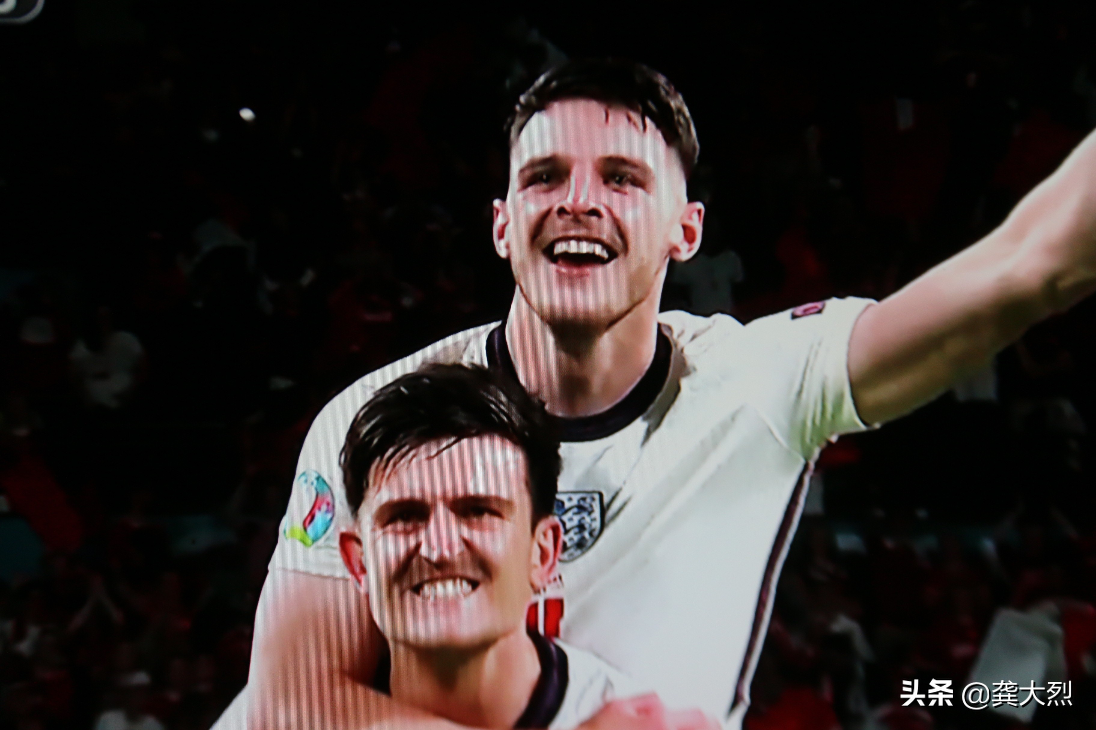 英格兰1:2输给哪个球队,为什么英格兰队世界大赛成绩不好