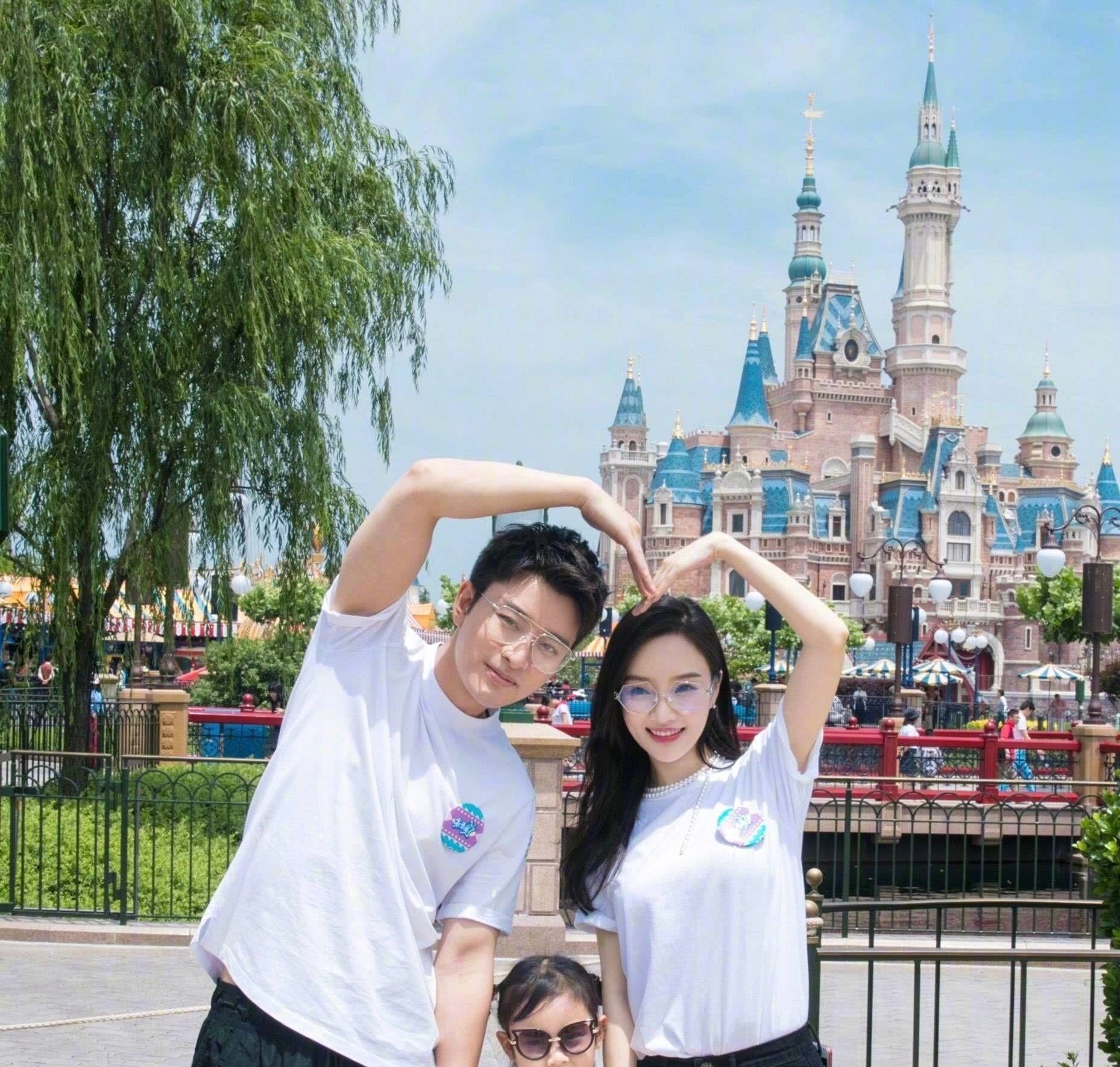 李小璐的快乐生活,李小璐离婚后越来越不羁