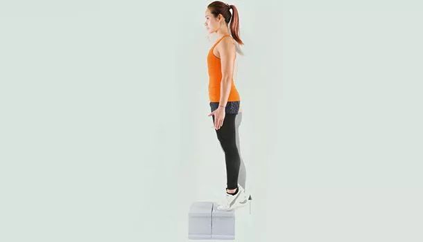 小腿和大腿都粗该怎么瘦腿,小腿太细腿弯怎么练