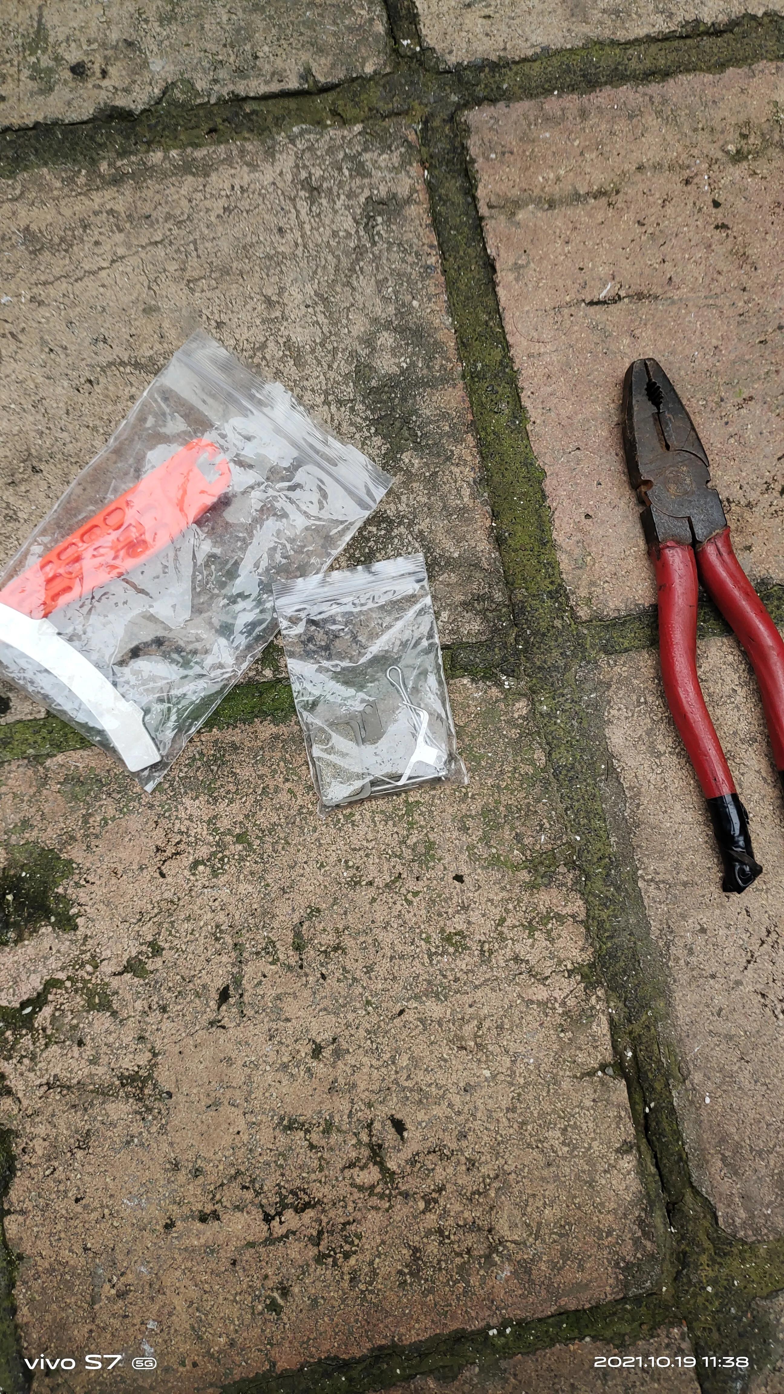 来令片怎么拆,来令片更换教程