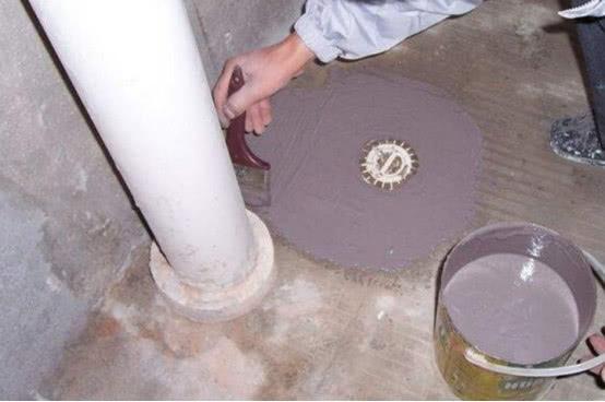 楼上卫生间漏水漏到楼下怎么处理,三楼卫生间漏水漏到二楼怎么解决