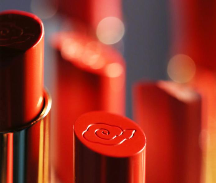 热点｜看好你的女朋友，故宫博物院又又又又来抢钱啦！