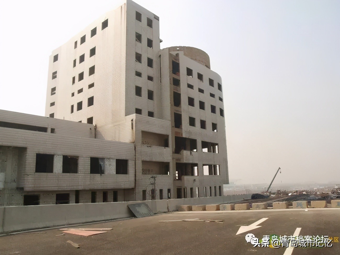 青岛为什么这么多烂尾楼,青岛最有名的烂尾楼