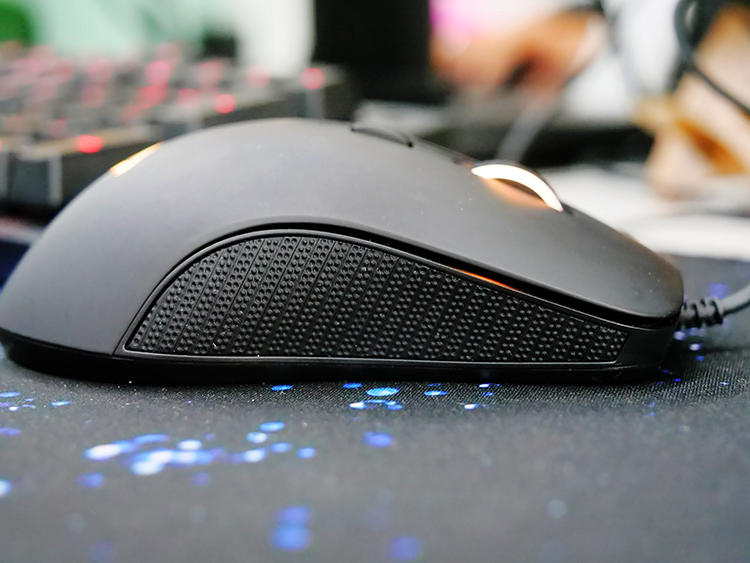 钛度电竞鼠标dpi,钛度电竞者鼠标怎么调dpi