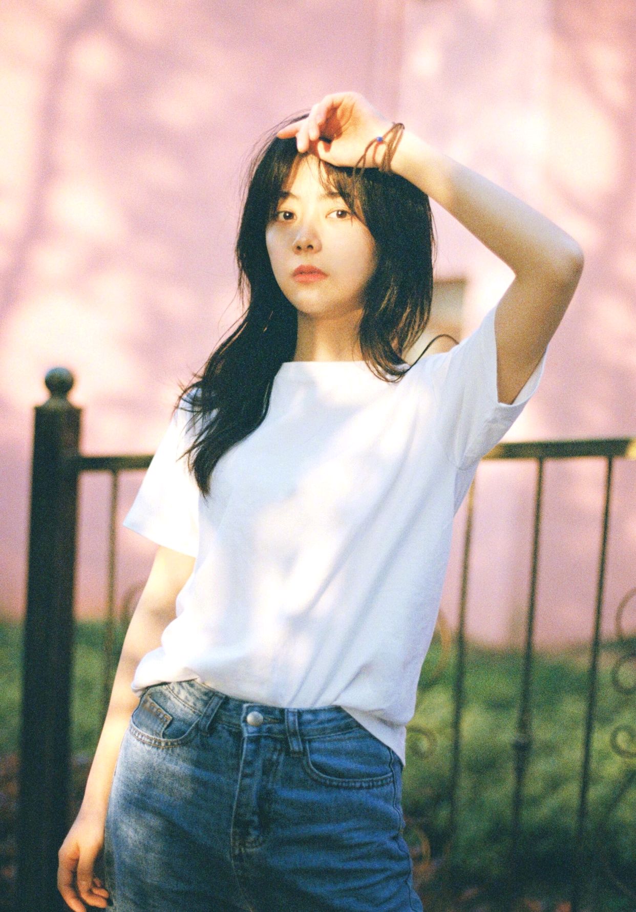 谭松韵穿衣搭配轻松减龄,谭松韵减龄衣服搭配图片