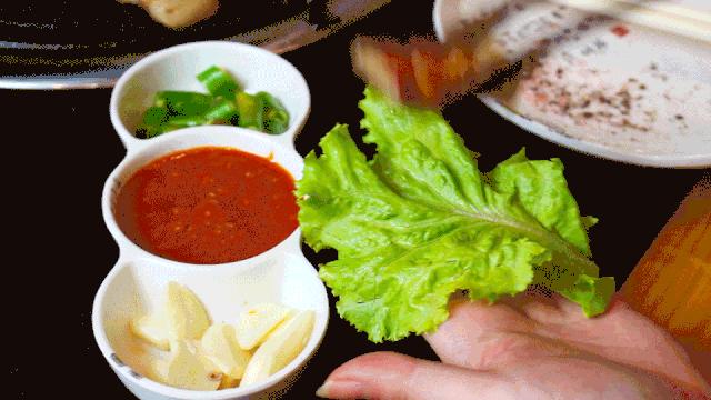 徐州第一高楼里排队不止哥老官！前5家店你可能都没吃过...