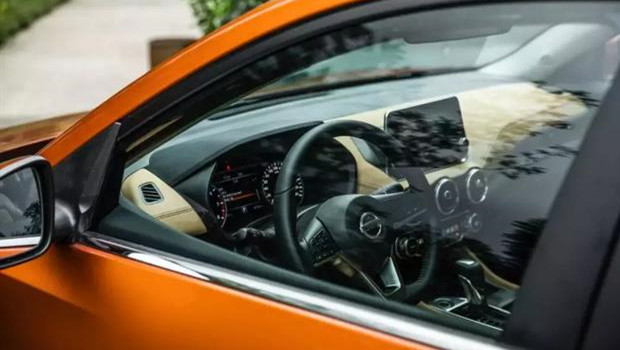 日产轩逸和丰田雷凌哪个值得买,雷凌1.2t和轩逸1.6发动机哪个好