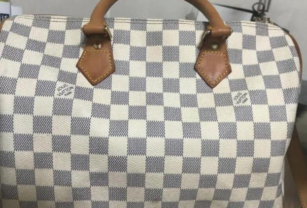 怎么辨别lv包包的真假,如何鉴别lv包包的真假