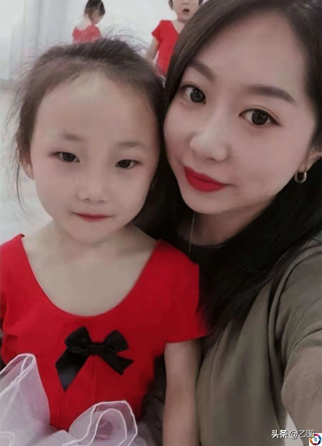 女孩练舞蹈腿疼,女生说练舞腰疼怎么回复