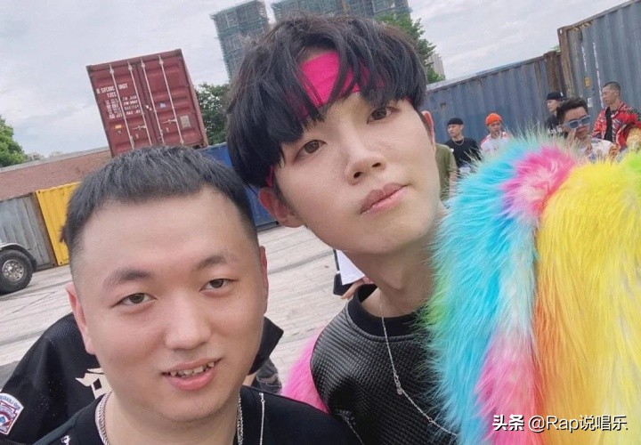 中国新说唱药水哥场外直播视频,中国新说唱2020药水哥暴扣歌