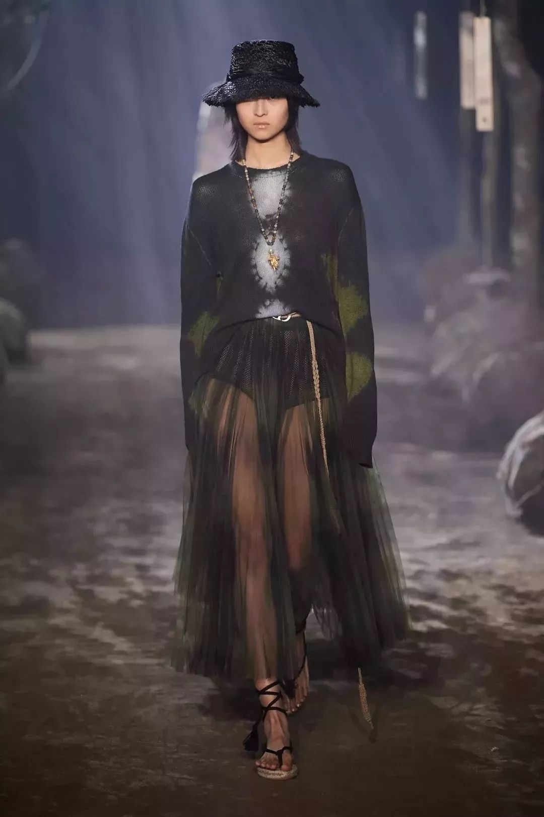 dior抄袭事件后续,dior抄袭马面裙事件