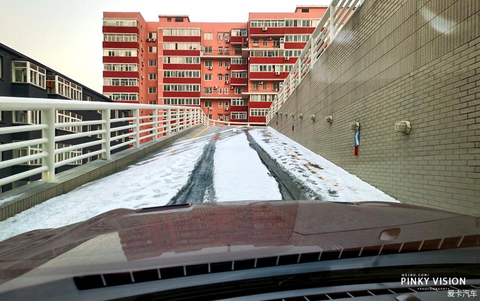 野马mustang宝石红,mustang提车真实评价