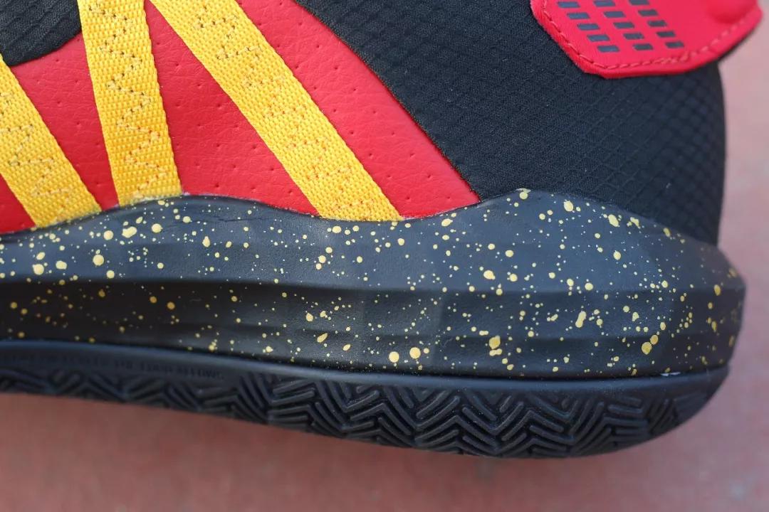 利拉德6实战球鞋测评,利拉德六代测评耐磨吗