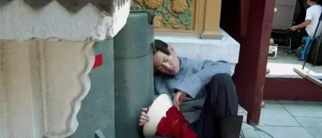 横店群演真实生活电影,横店群演真实生活一天