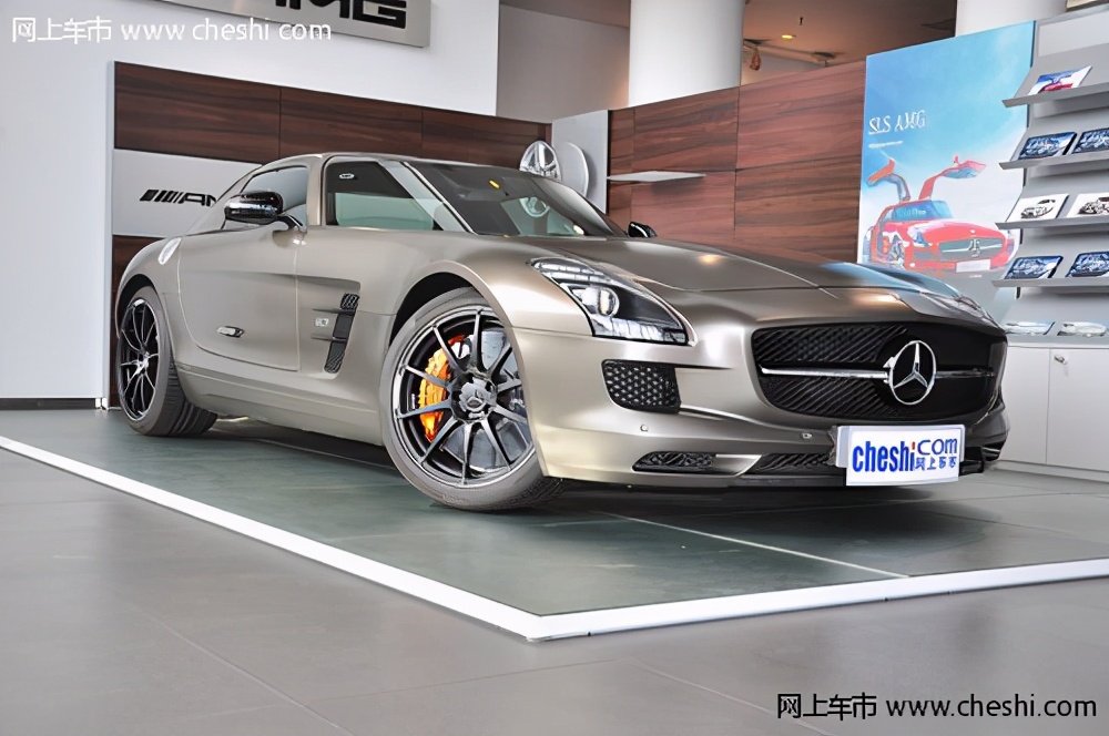 巅峰极速奔驰slsamg性能图,奔驰slsamg