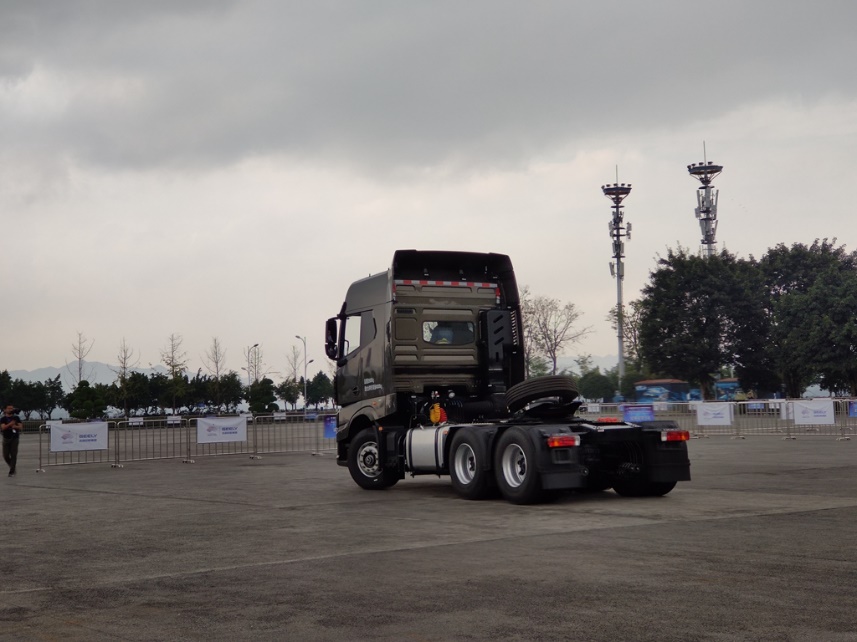 试驾吉利甲醇汽车,吉利甲醇汽车最新视频