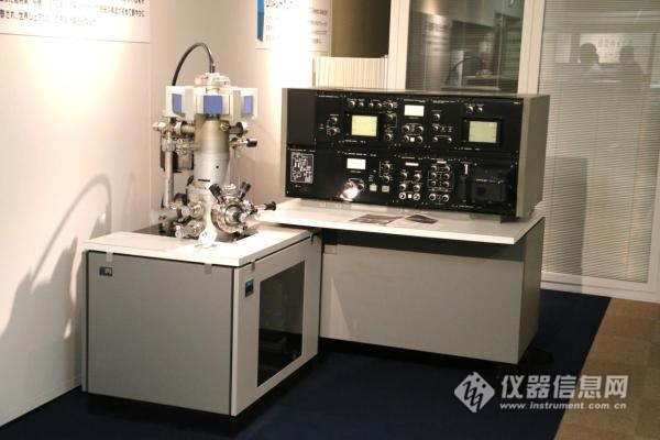 走进科技前沿领略科技风采,走进日立电梯试验塔