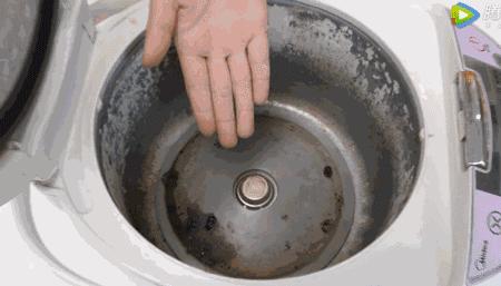 电饭锅这个位置要经常擦,电饭锅怎么擦才能更省电