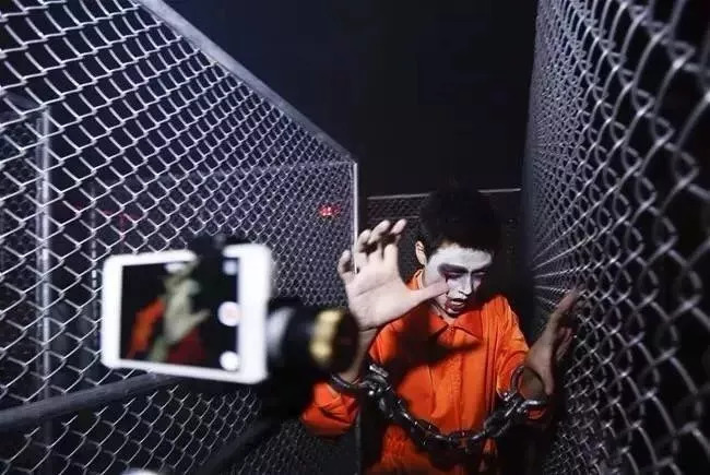 一天玩转长隆欢乐世界和动物园,长隆欢乐世界万圣节旅游攻略