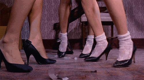 为什么女生的脚后跟那么容易磨破,脚后跟的心酸血泪史