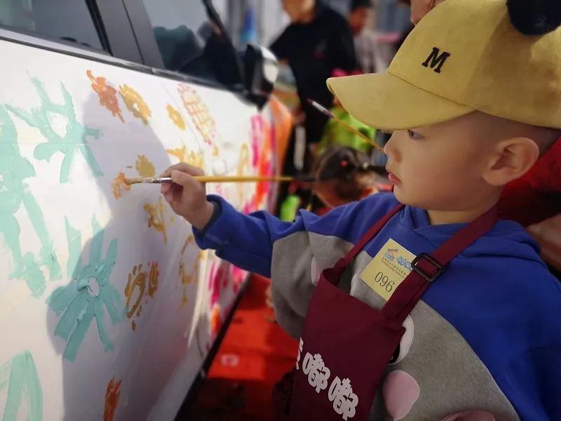 鍒涙剰鍢熷槦鍎跨鑹烘湳涓績,鍒涙剰鍢熷槦鍎跨鑹烘湳鎴愰暱涓績
