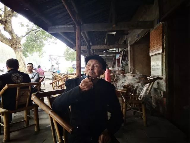 彭镇老茶馆背后的故事,彭镇老茶馆一条街