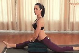 教你搭讪一字马,3步教会你一字马男生