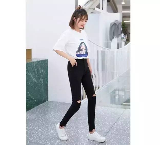 君君有货丨穿上它立刻显瘦10斤，秒变筷子腿，刘雯、唐嫣都爱它！