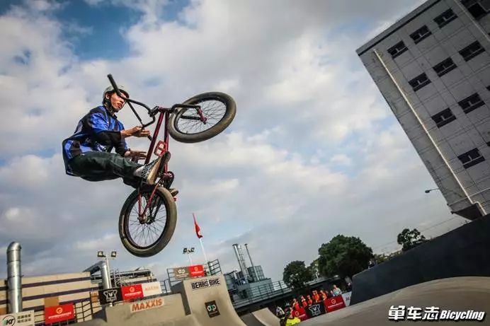 让心脏噗通噗通2018中国BMX自由式联赛~大家一起翻转吧