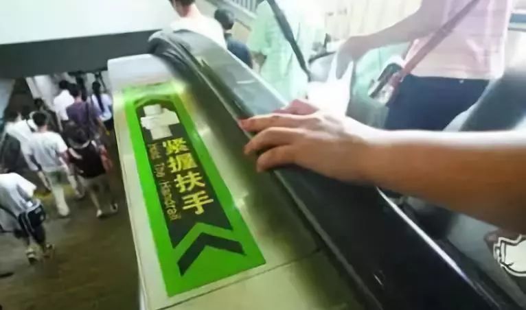 乘电梯注意事项有哪些,电梯临时使用注意事项