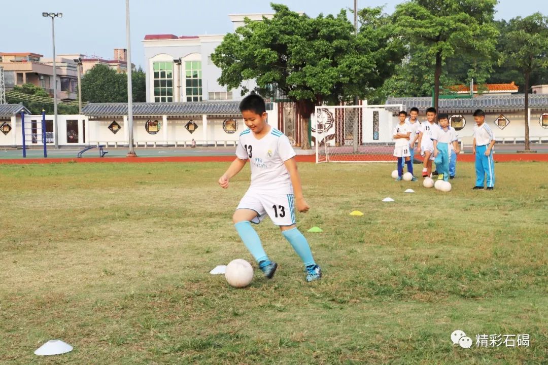 东莞足球特色小学校排名前十,2021全国特色足球学校东莞市