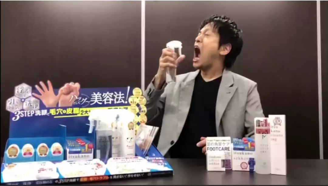 红肿,流脓的万年毒痘一喷全消失?岛国新晋痘肌终结者!彻底祛痘不反复!