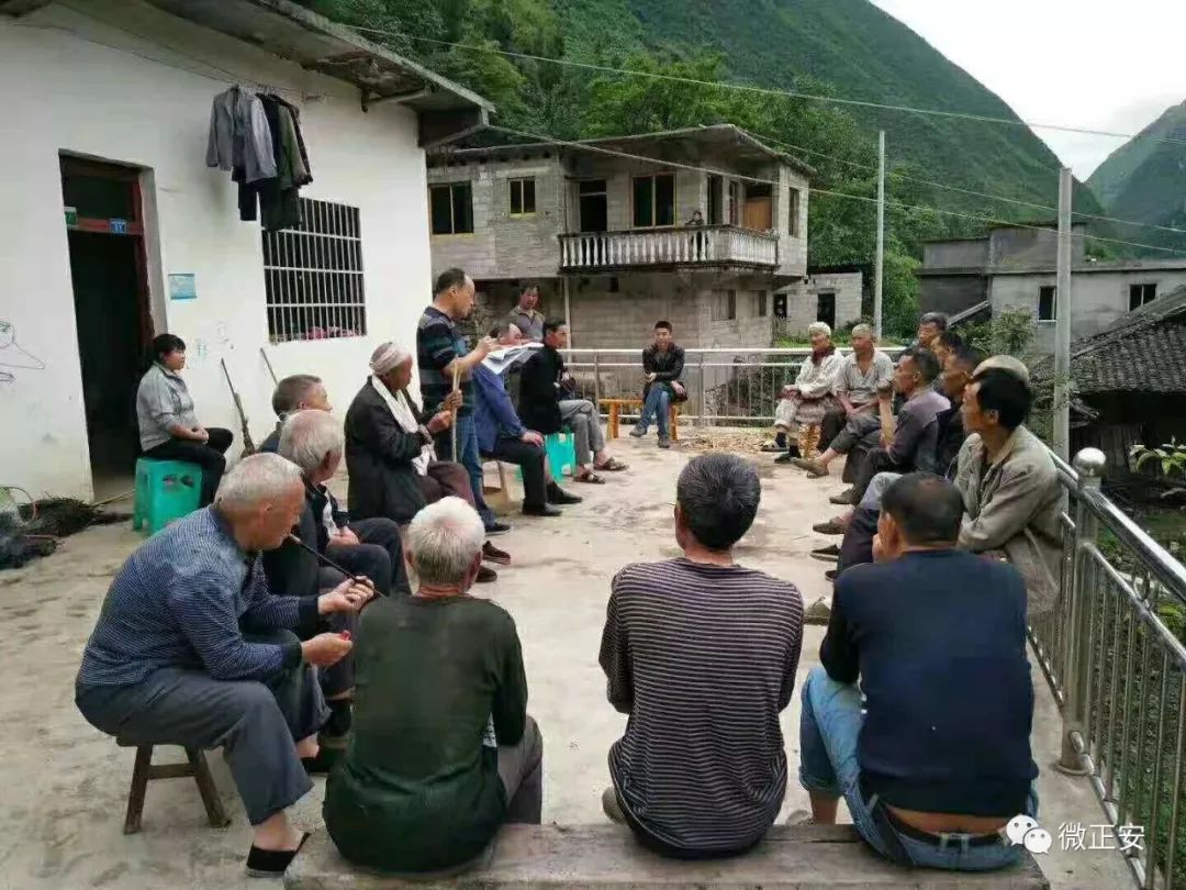 上班得了高血压还继续坚持吗,站着上班可以治疗高血压吗