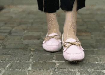 豆豆鞋九分裤,九分裤豆豆鞋白袜子