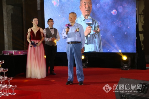 “情聚纽迈,共振未来”纽迈分析15周年庆典活动在苏州隆重举行