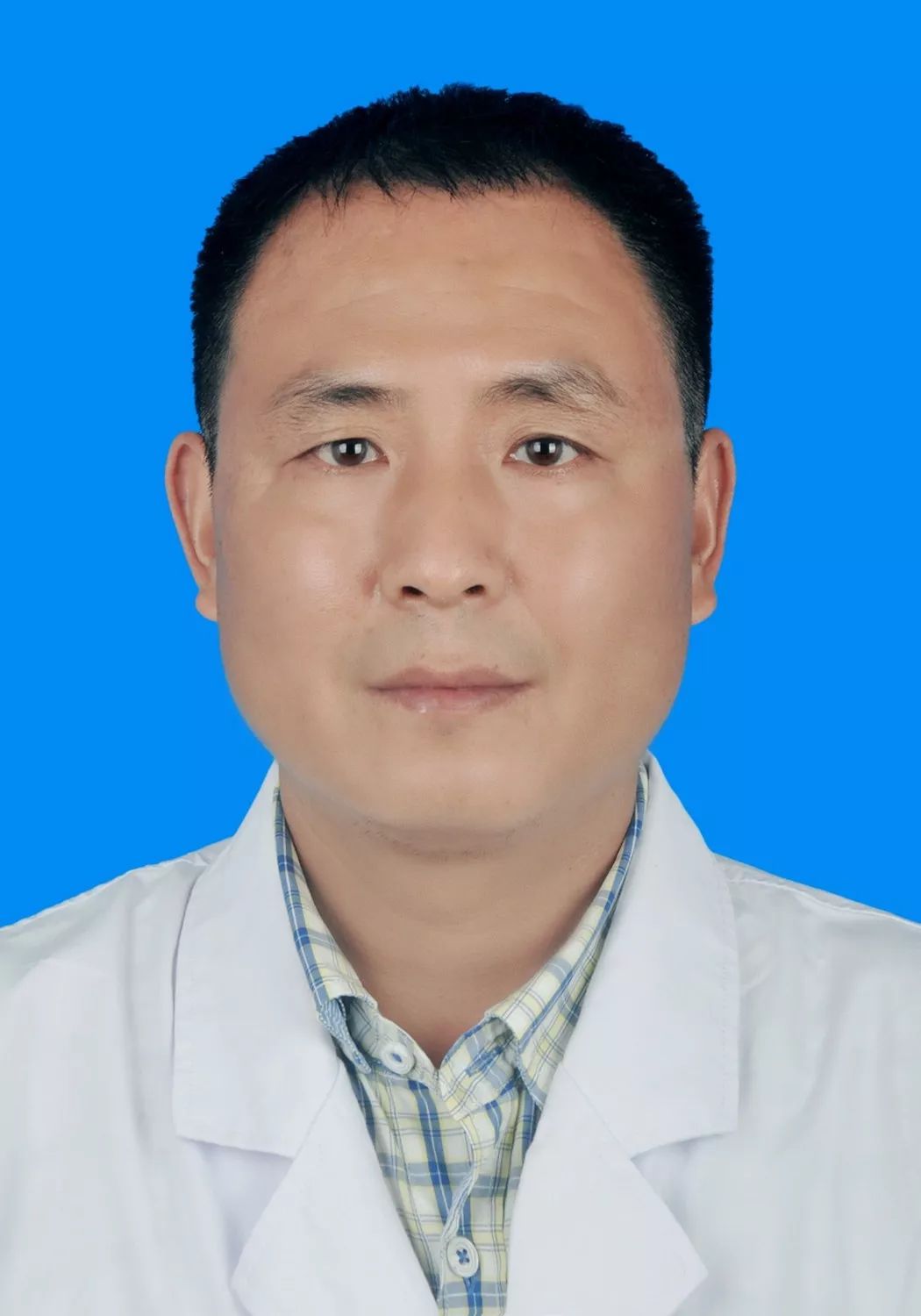 发现肺结节去医院怎么会诊,肺结节顶级专家网上看病