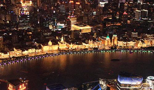 你出生的那天发生了什么大事件,你出生那年发生了什么