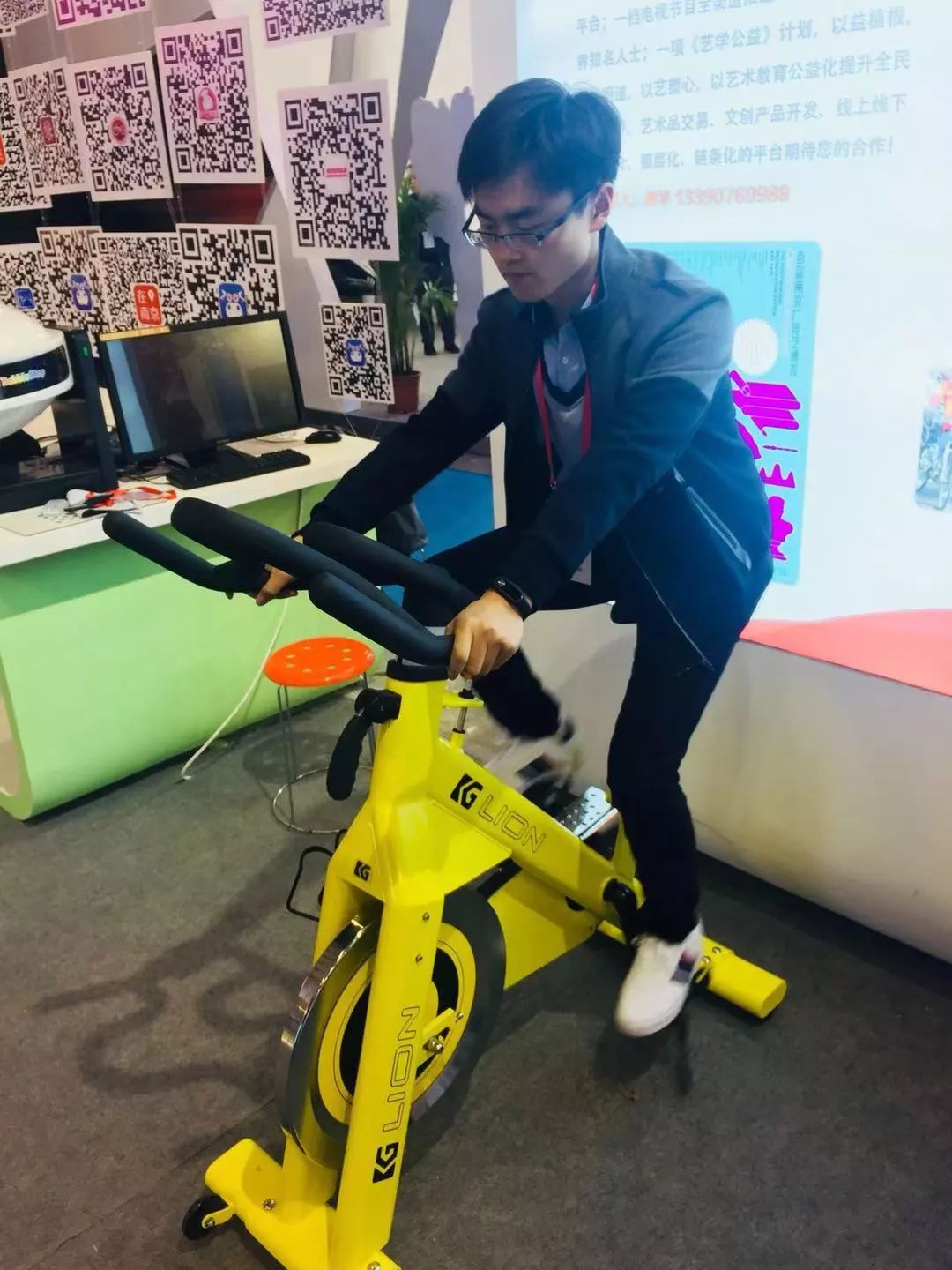 在这场连续三天的文化科技盛宴上，南京广电给你带来了……