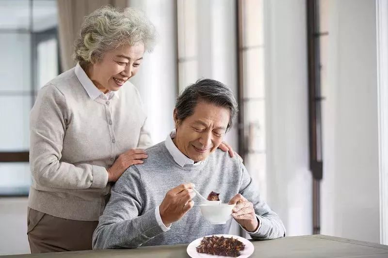 神奇的海参!女人不老、男人不虚,延年益寿,现在知道还不晚……