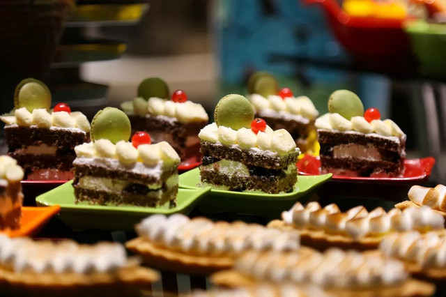 郑州好吃的海鲜自助餐厅推荐,让你一次吃个够的海鲜自助餐厅