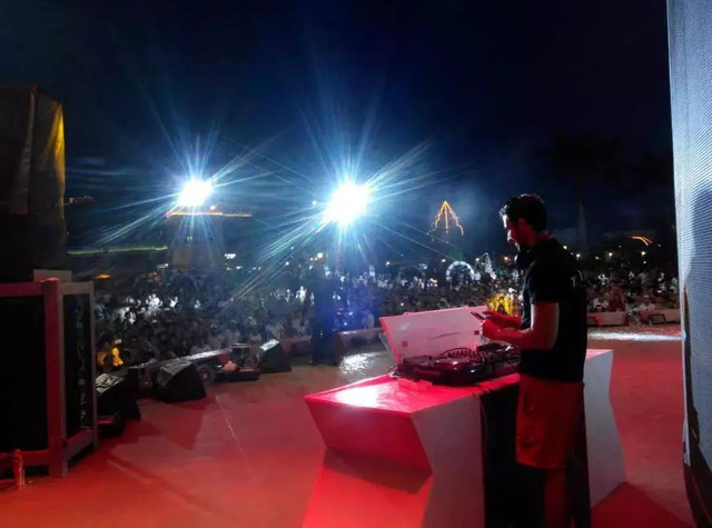 李易峰西安乐华路演,李易峰乐华城