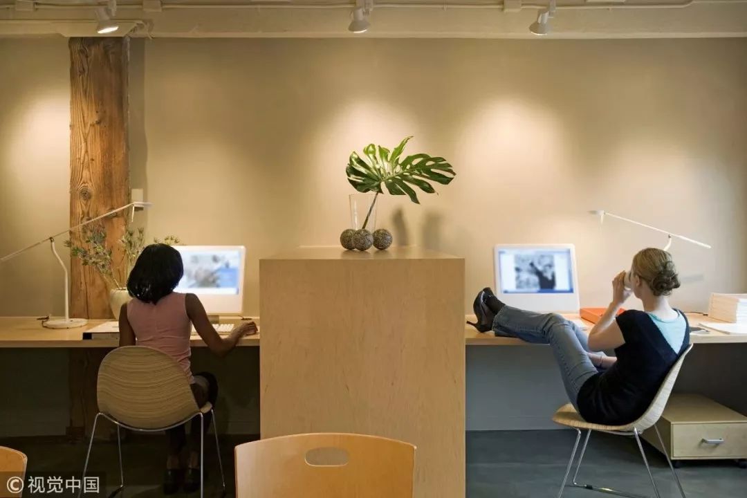 每天玩手机超过4个小时,每天玩手机十几小时三年了