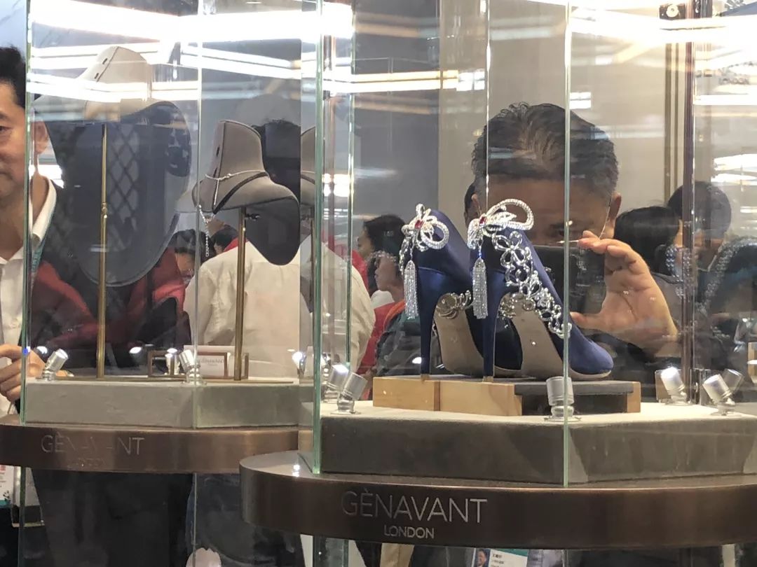 可能是最适合双11的展会，备好购物车跟我来！